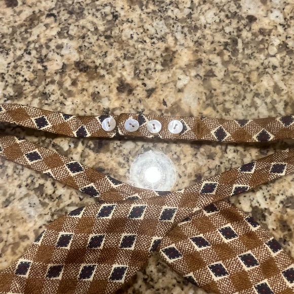 Carrot & Gibbs 80’s Tan Ivory Geometric Handmade Silk Bow Tie Boulder Co - Picture 5 of 5